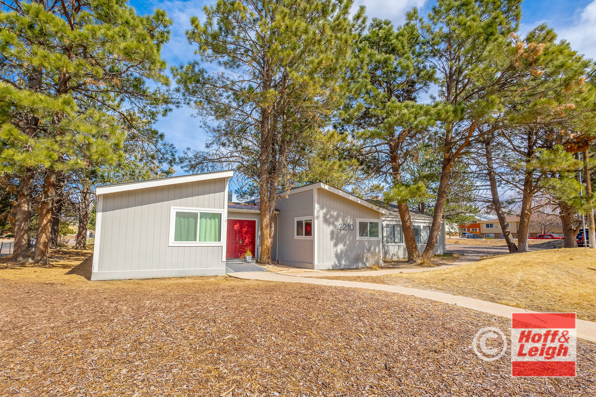 2210 Lelaray St, Colorado Springs, CO for Sale