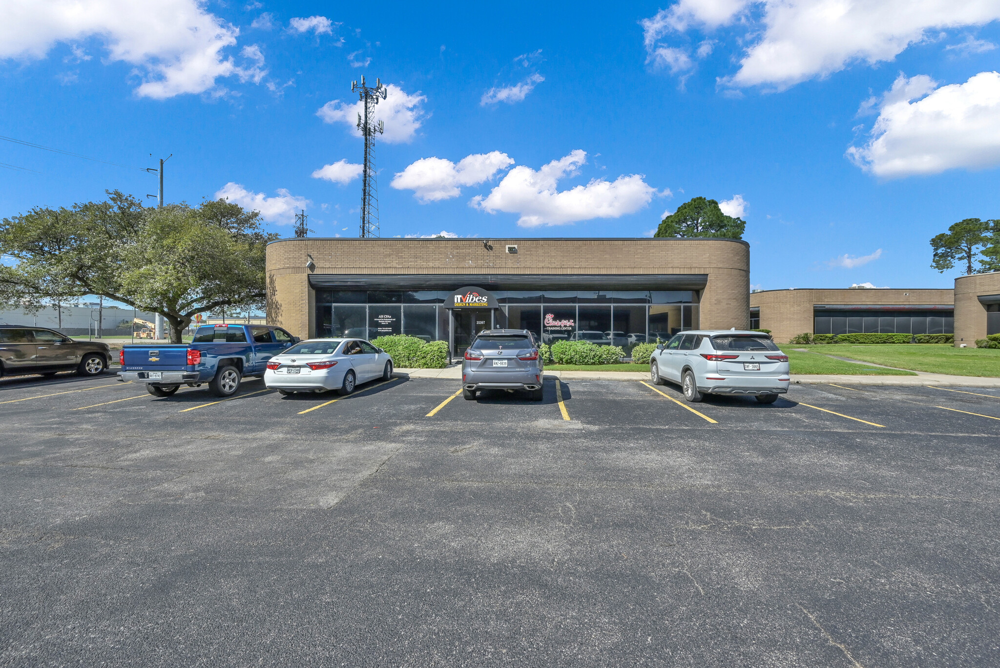 25307 I-45, Spring, TX for Rent