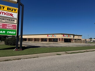 Wichita, KS Retail - 6866 W Kellogg Dr