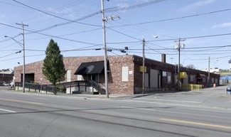 Providence, RI Bar - 257 Allens Ave