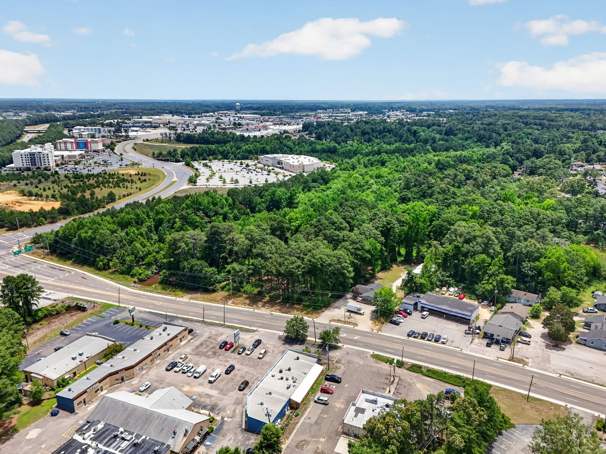 5017 Yadkin Rd, Fayetteville, NC for Sale