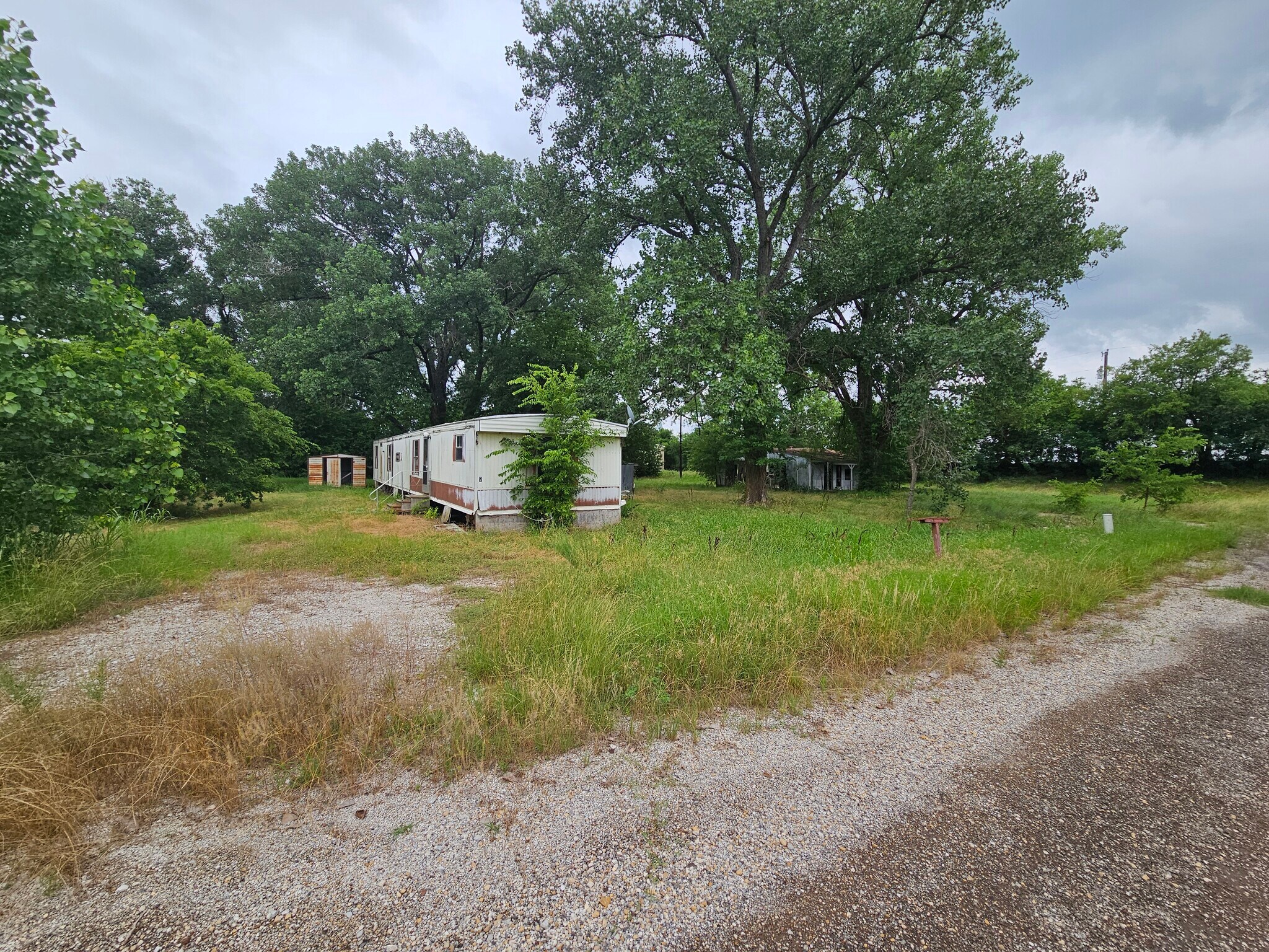 11703 Cockleburr Rd, Roanoke, TX for Sale
