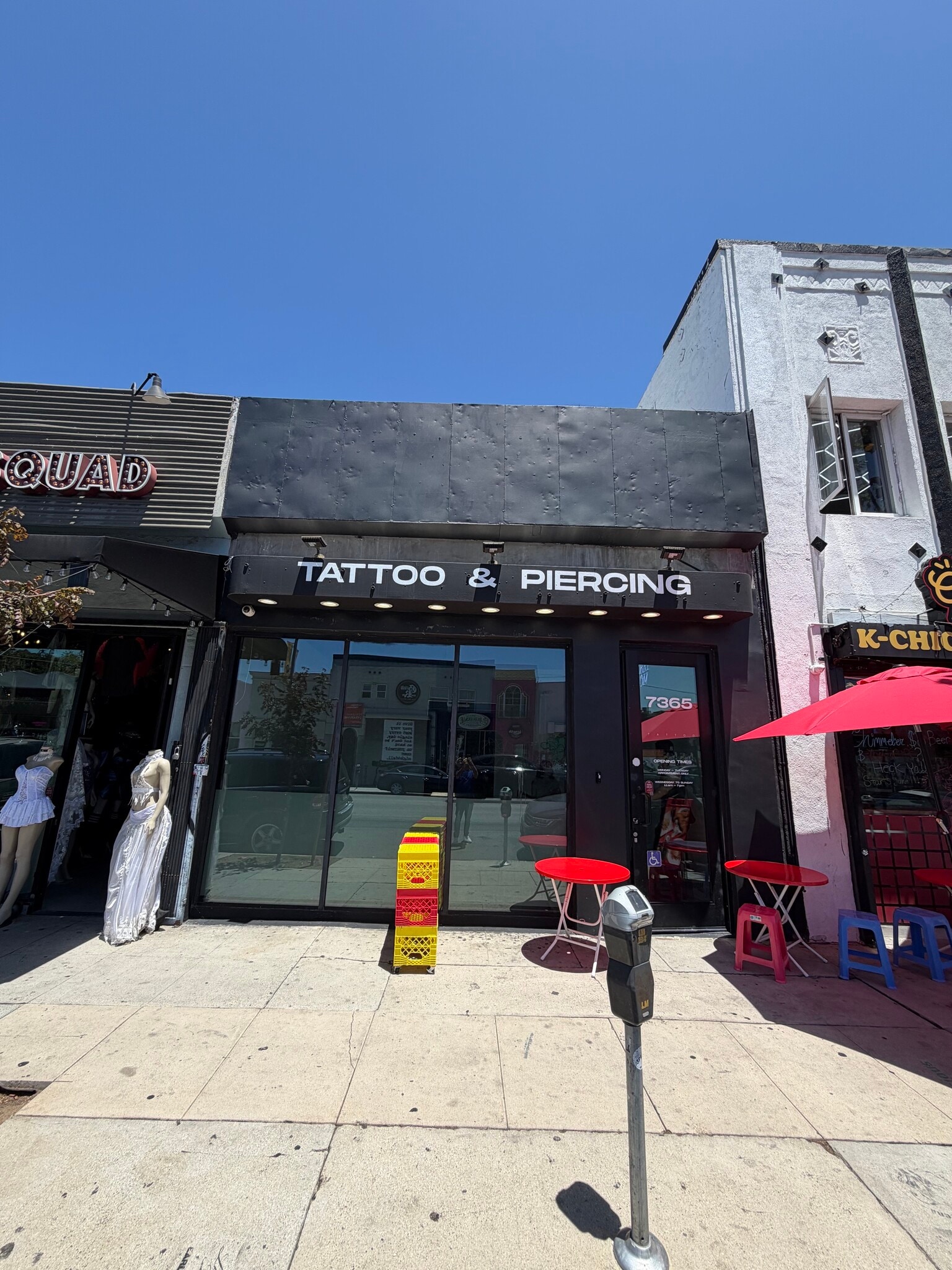 7365 Melrose Ave, Los Angeles, CA for Rent