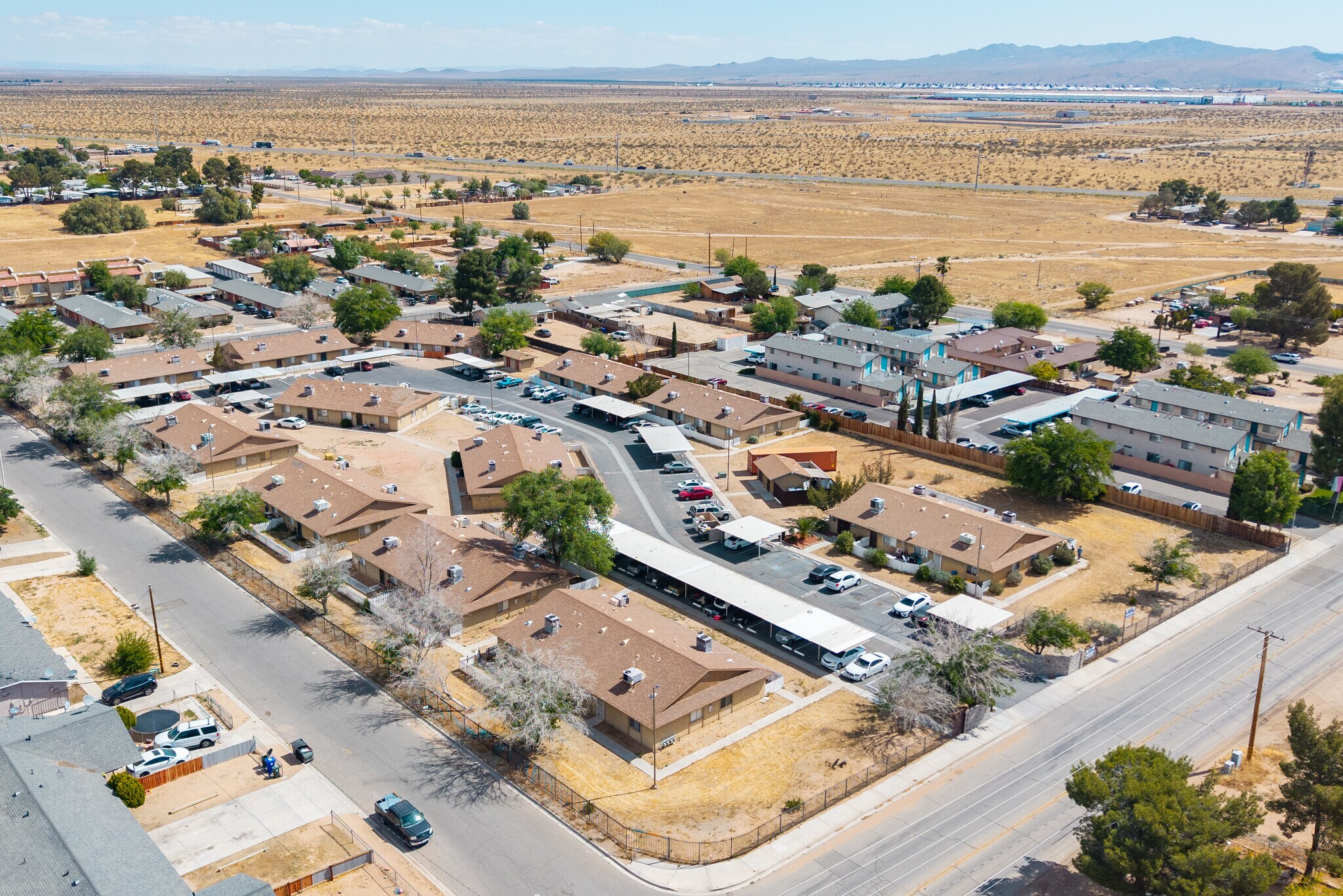 11200 Chamberlaine Way, Adelanto, CA for Sale