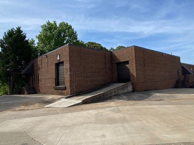 600 Griffith Rd, Charlotte, NC for Rent