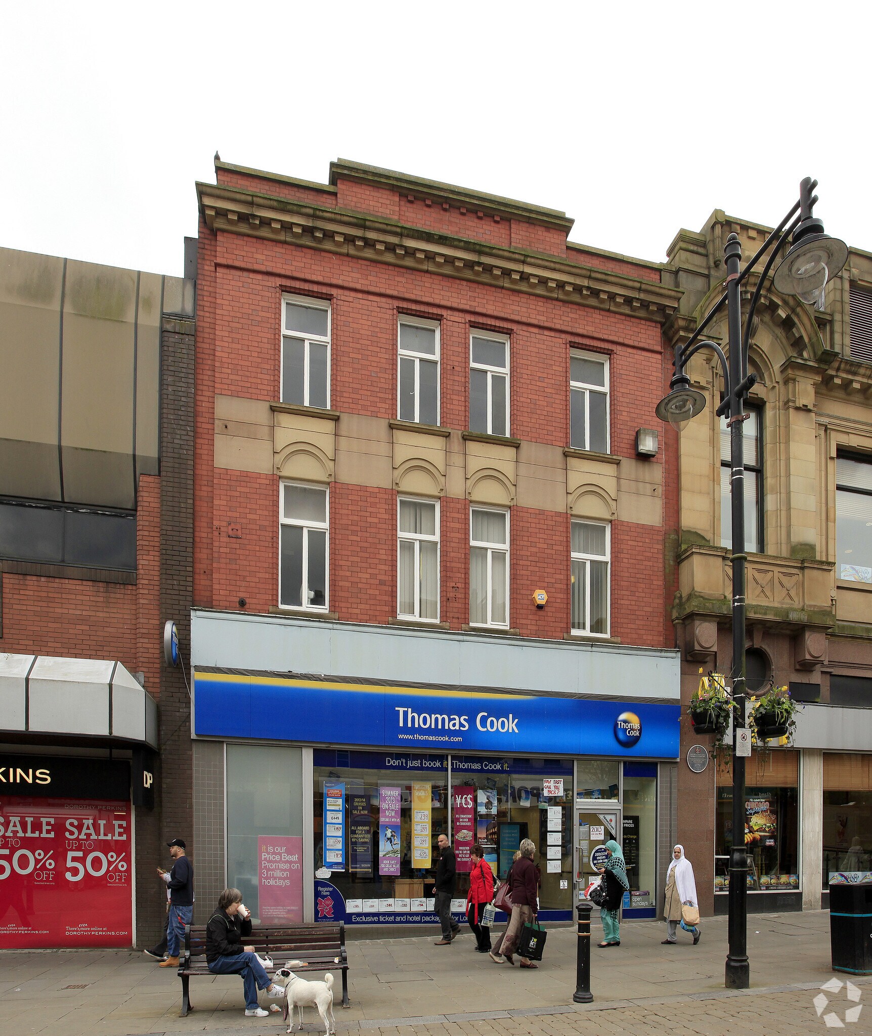 10 High St, Oldham, GTM for Rent
