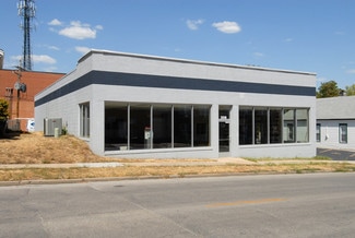 Olathe, KS Retail - 308 E Park St