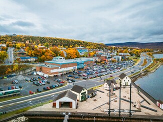 Gaspé, QC Retail - 167 Rue De La Reine