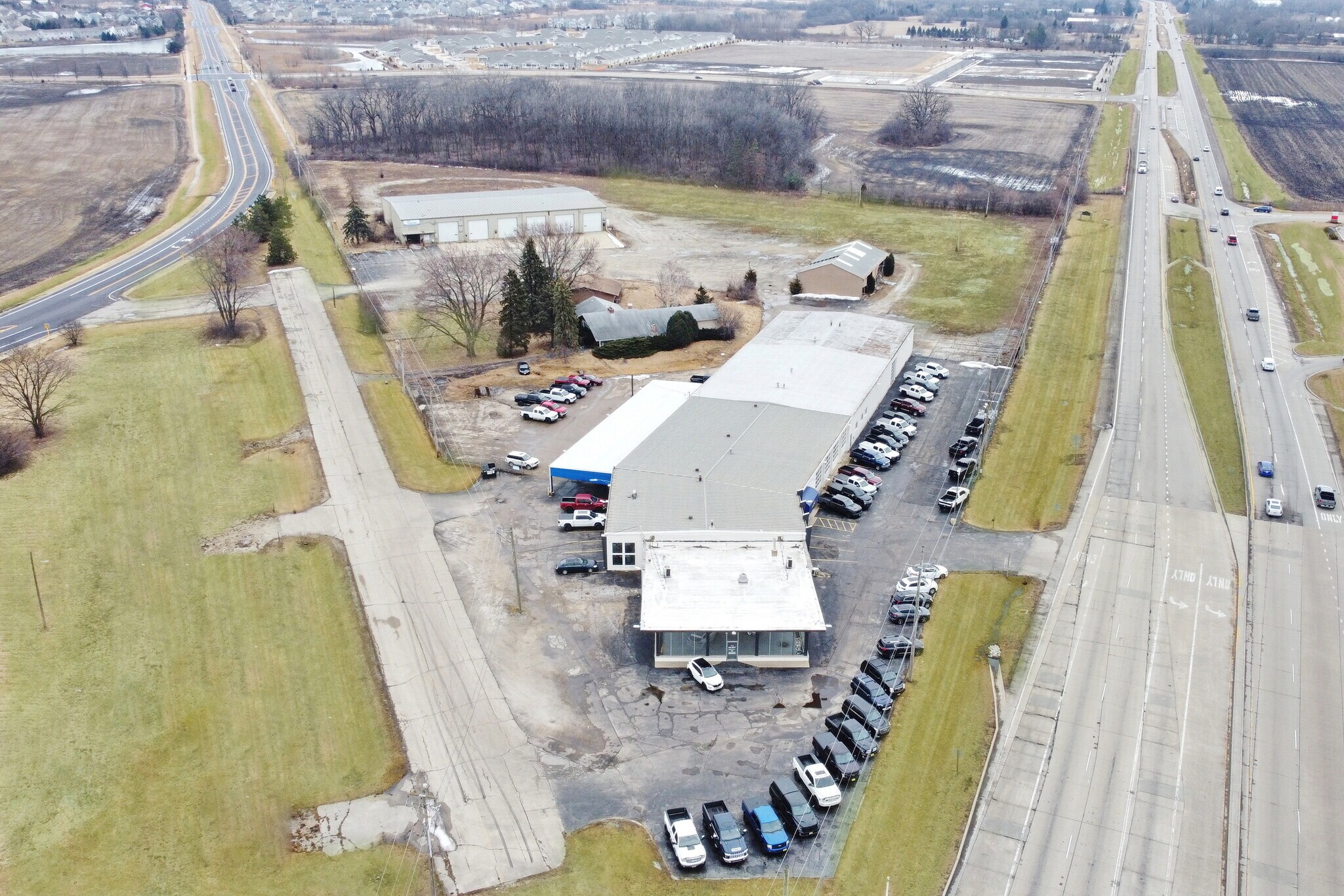 31535 N US Highway 12, Lakemoor, IL for Sale