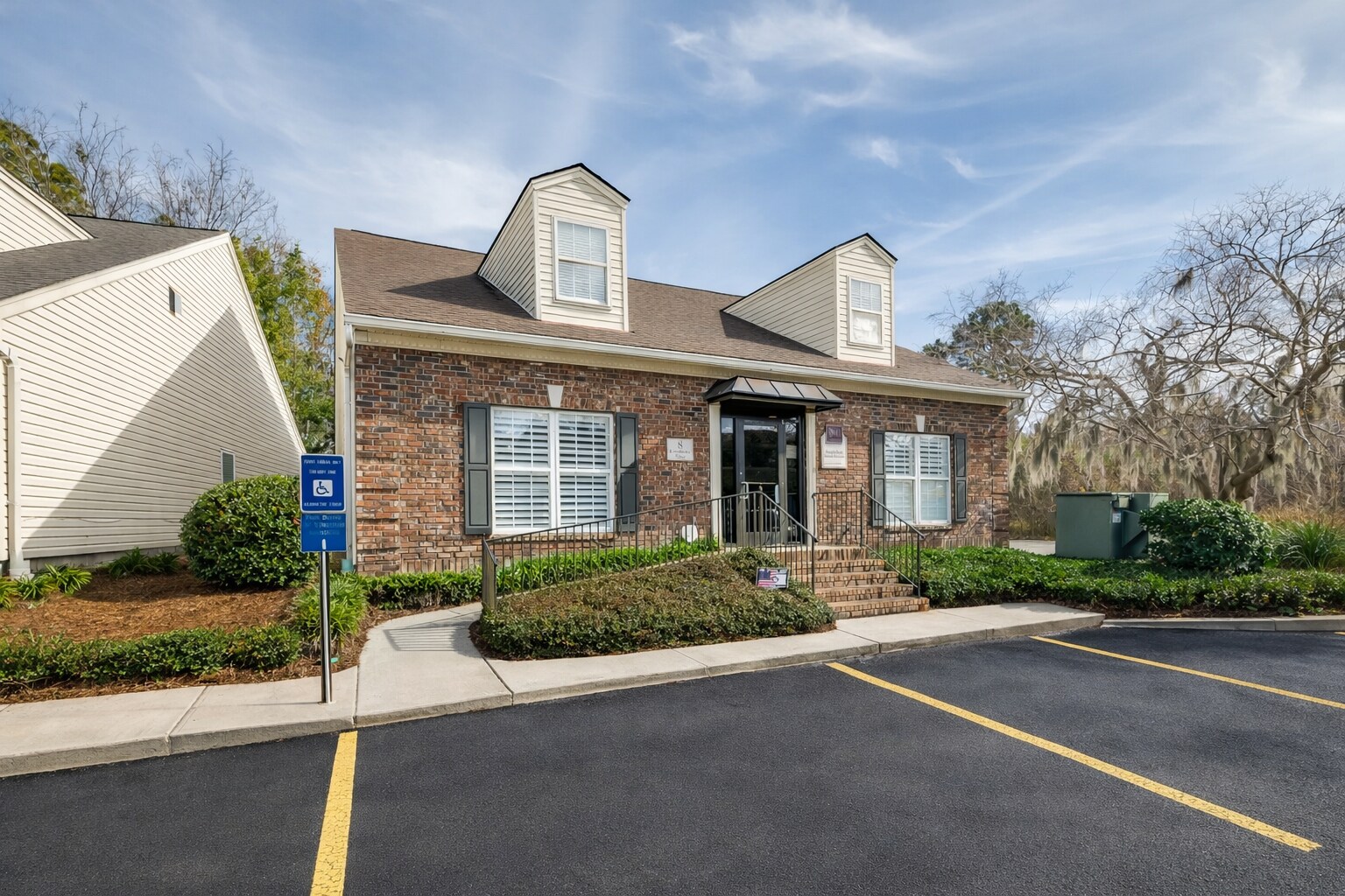 8 Commerce Pl, Savannah, GA for Sale