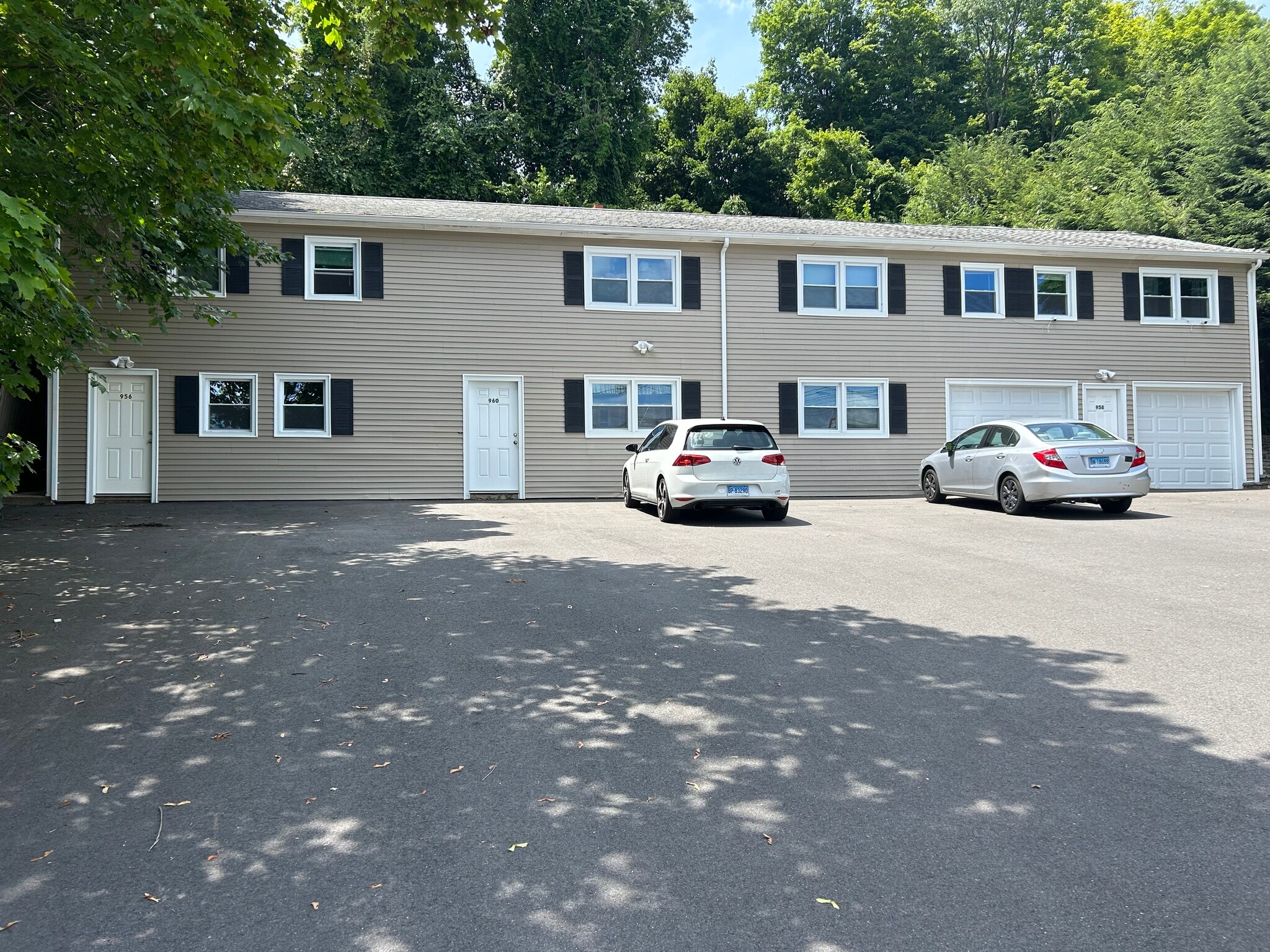 956 Main St, Watertown, CT for Rent