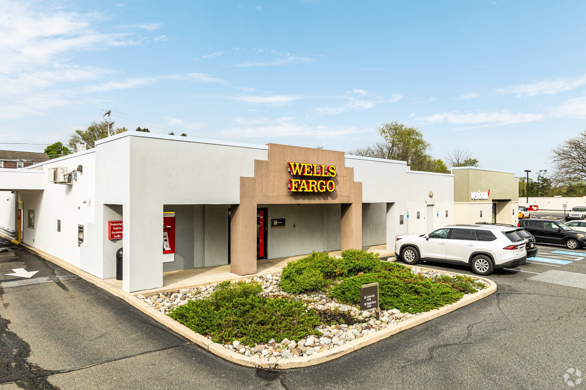 3515 W Chester Pike Newtown Square, PA 19073 Retail Property for Sale