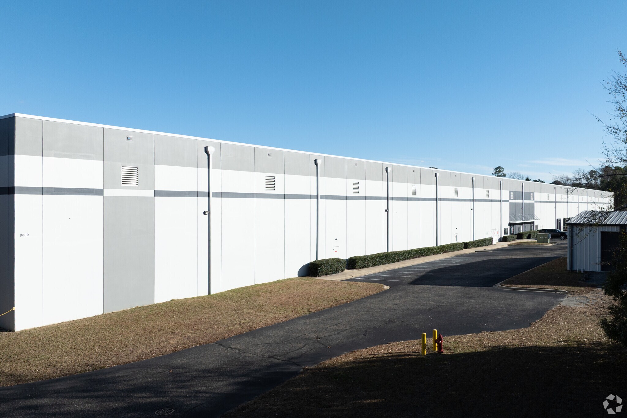 8009-8013 Purfoy Rd, Fuquay Varina, NC for Rent