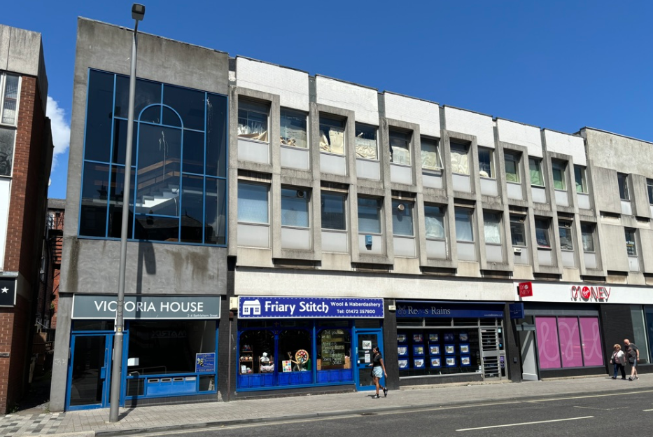 2-12 Bethlehem St, Grimsby, SHS for Sale
