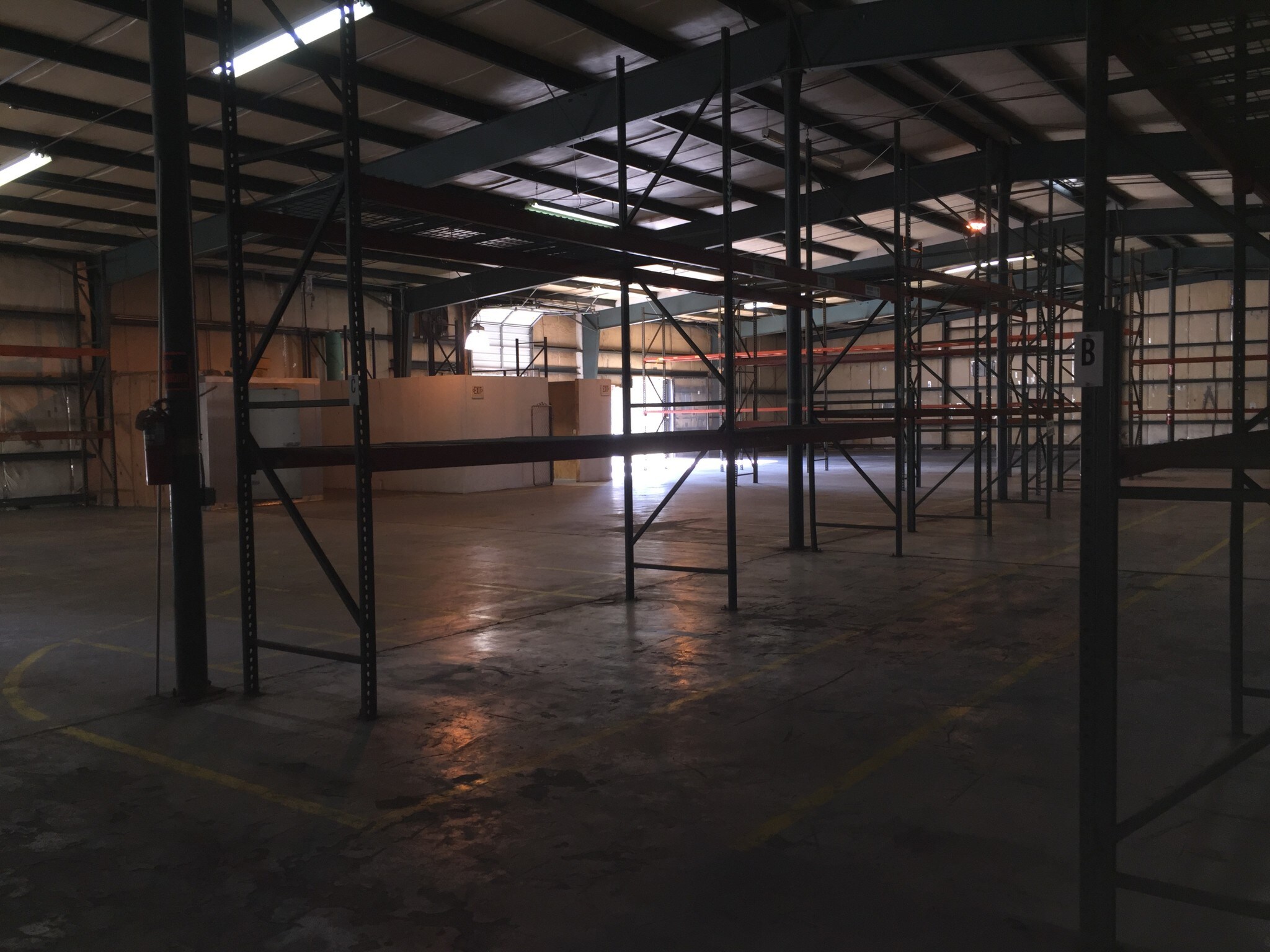 603 N Ashe Ave Dunn, NC 28334 Industrial Property for Lease on