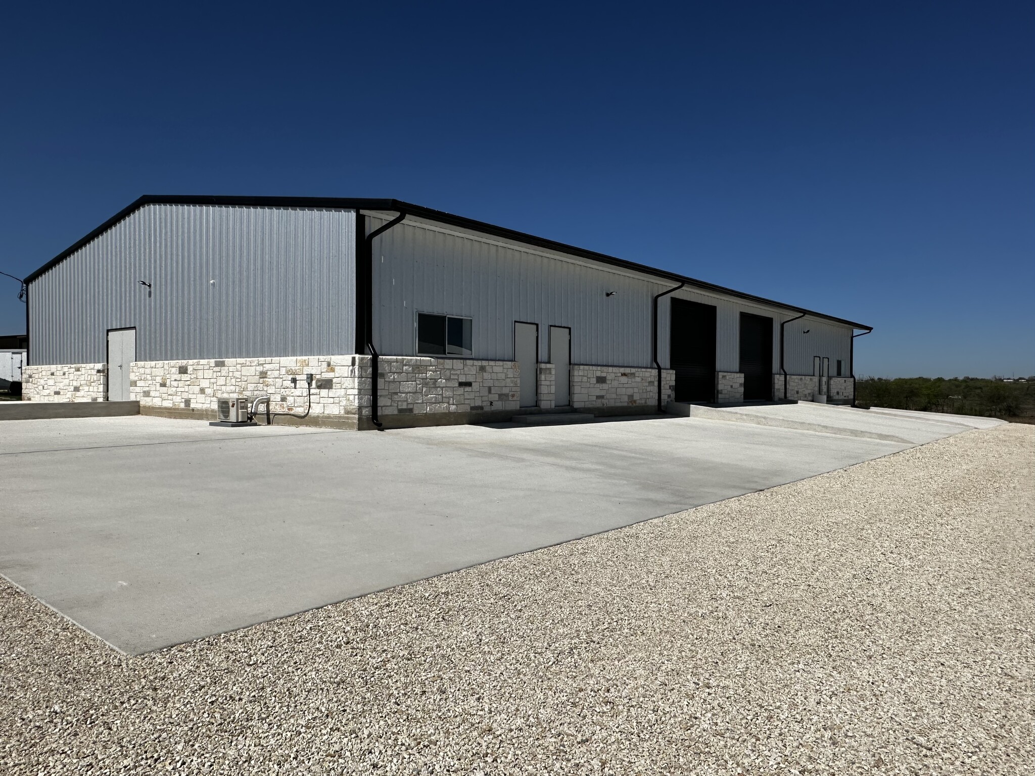 525 Lr Williams Ln, Jarrell, TX for Sale