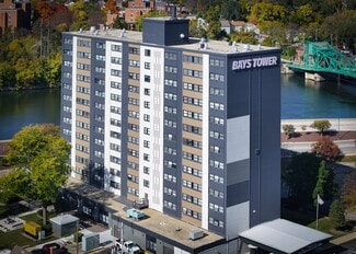 Joliet, IL Office/Medical - 311 N Ottawa St