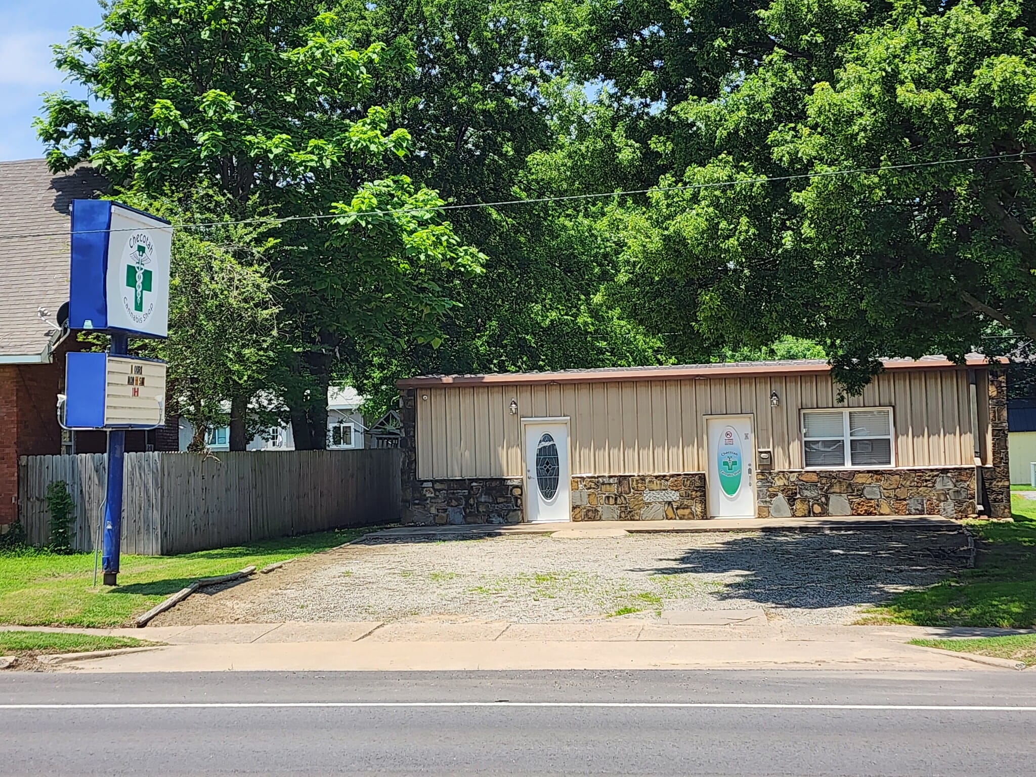 312 N Broadway St, Checotah, OK for Sale