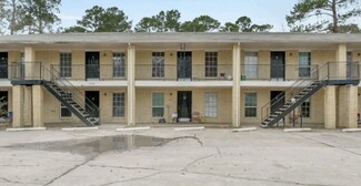 Conroe, TX Apartments - 1500 S 3rd St