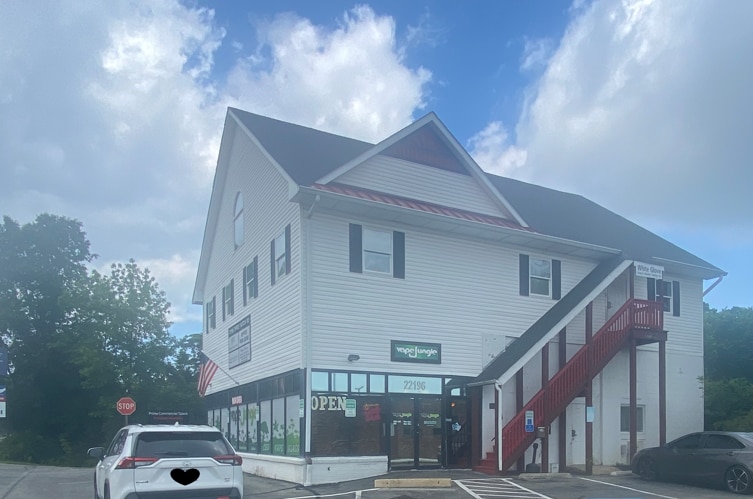 22196 Three Notch Rd, Lexington Park, MD for Rent