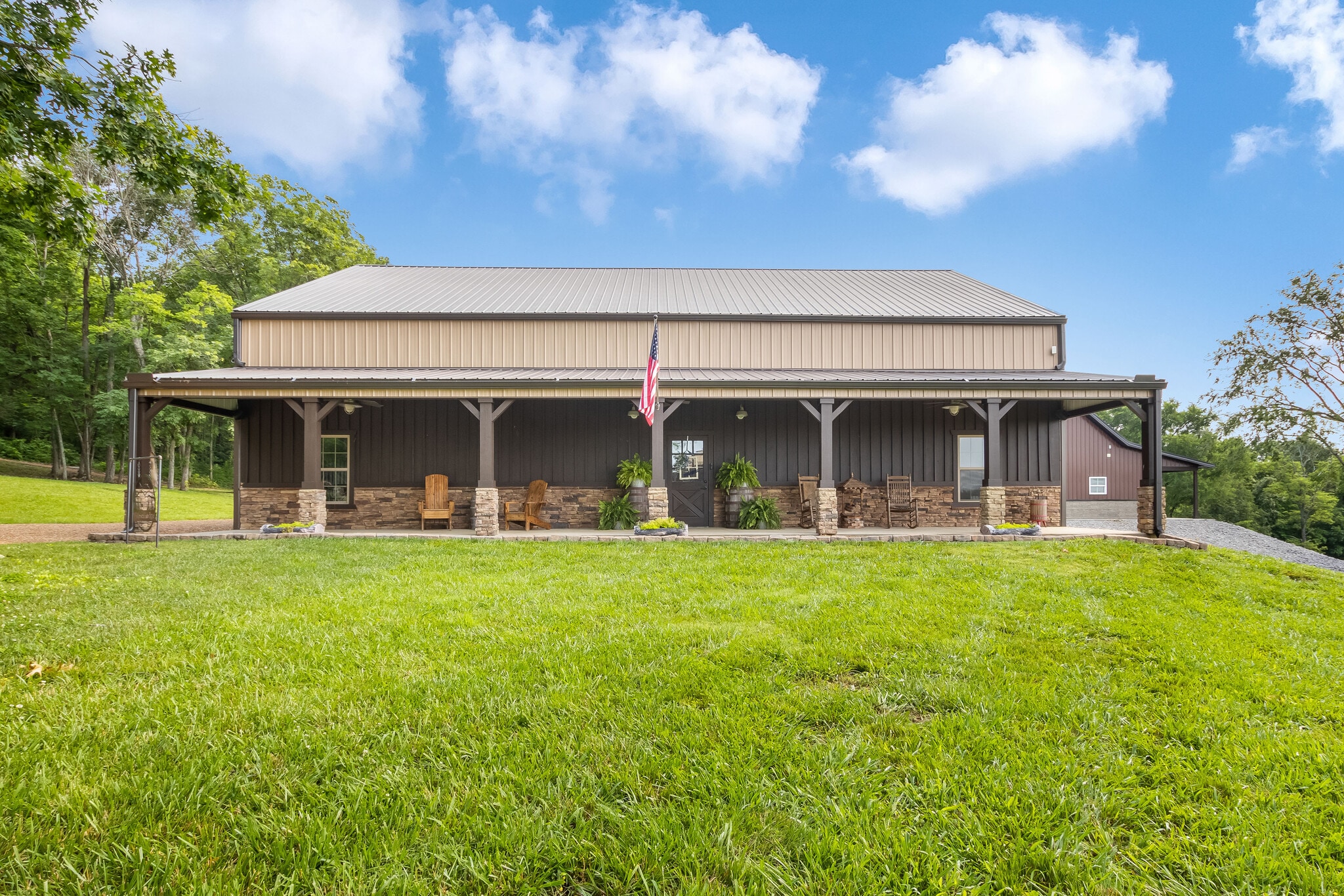 1049 Oregon Rd, Lascassas, TN for Sale