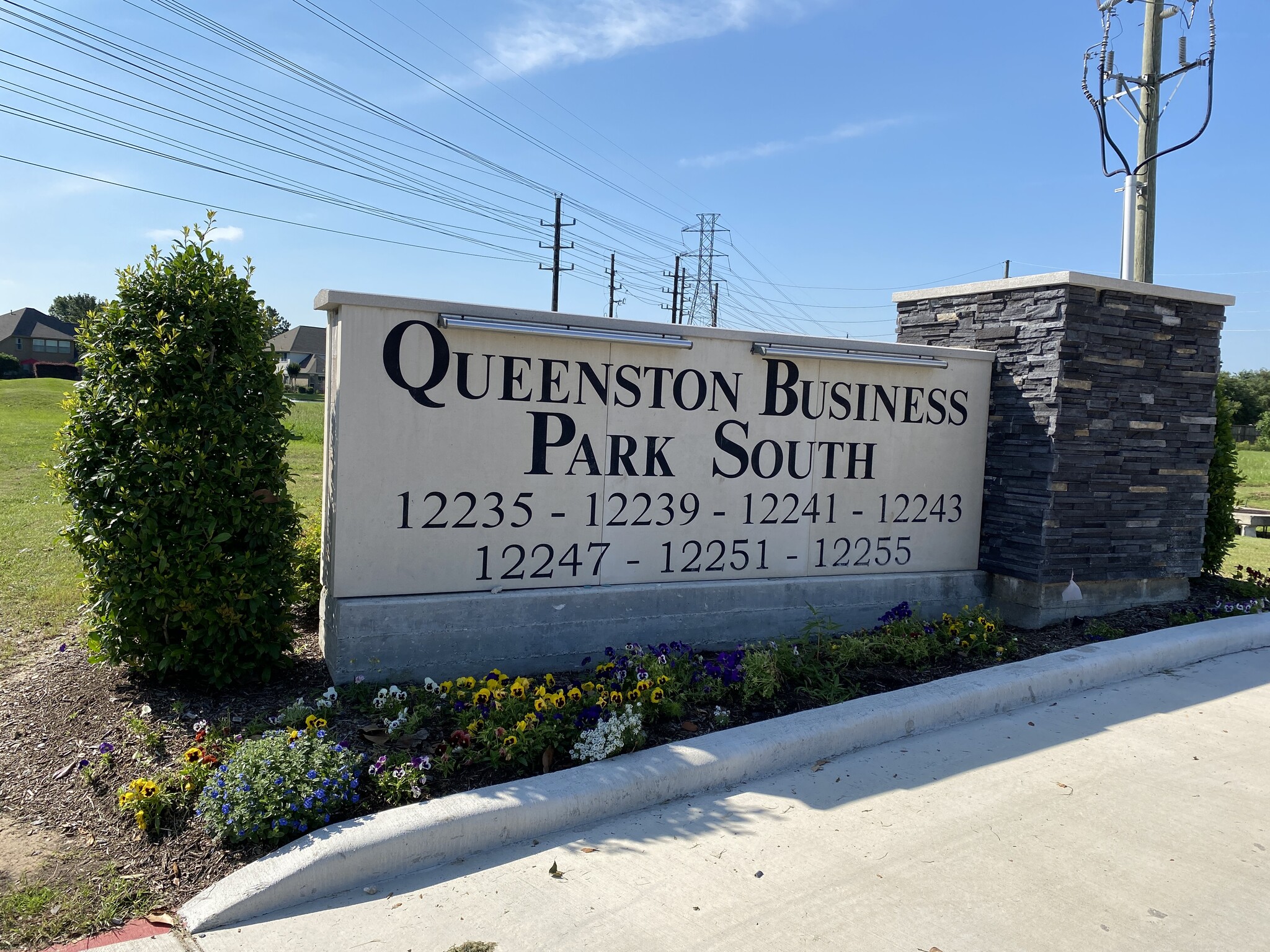 12243 Queenston Blvd, Houston, TX for Sale
