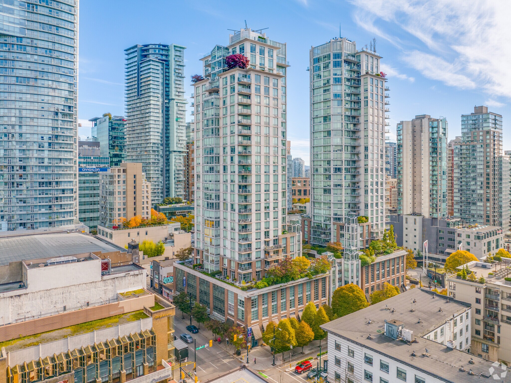 589-599 Smithe St, Vancouver, BC for Rent