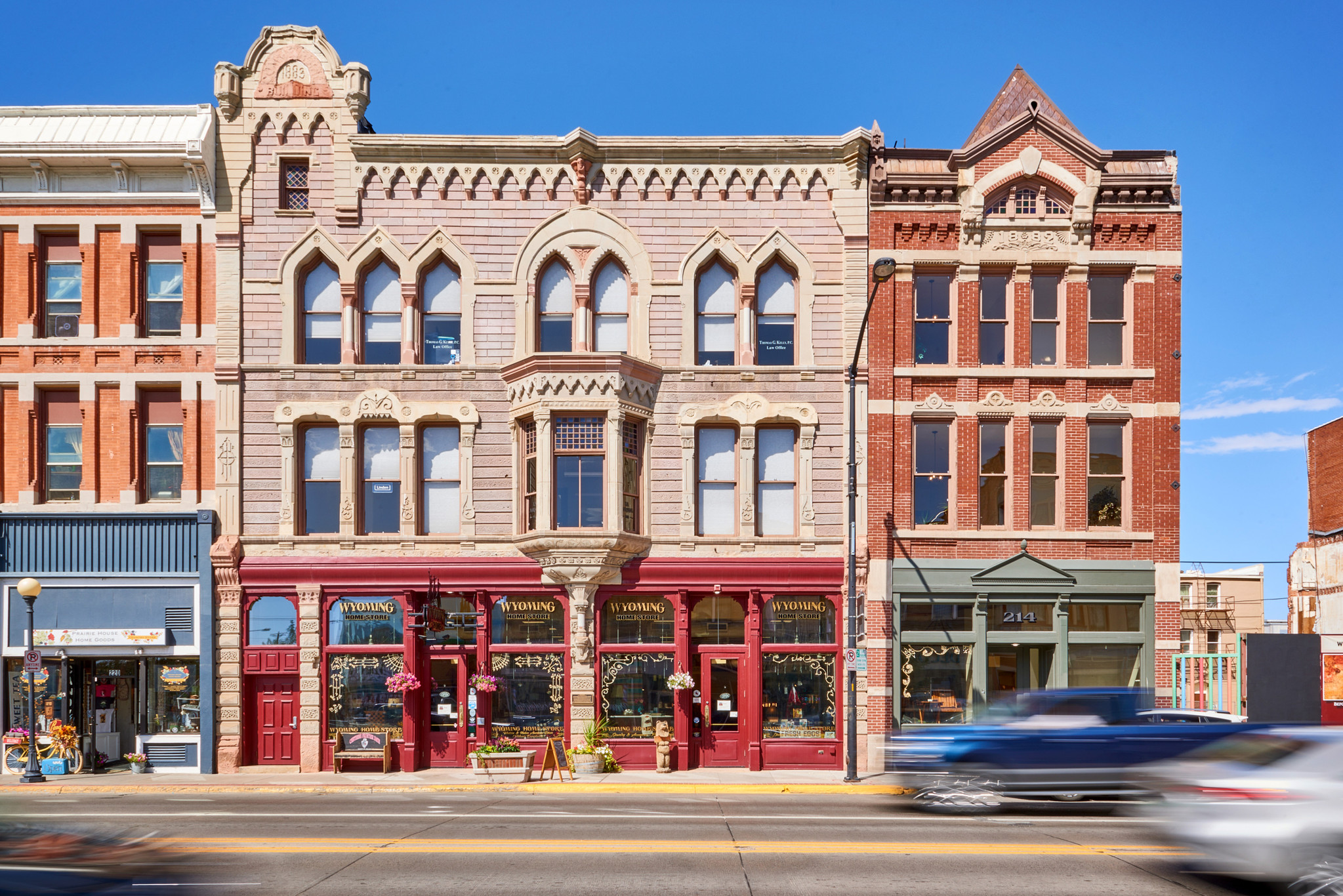 216 W Lincolnway, Cheyenne, WY for Sale