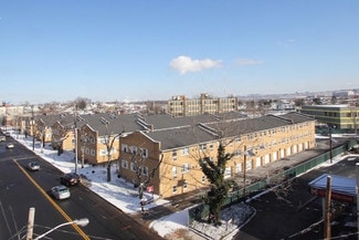 Secaucus, NJ Retail - 1324 Paterson Plank Rd