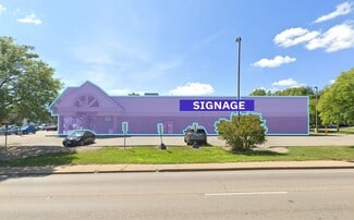 Peoria, IL Retail - 2515 N Knoxville Ave