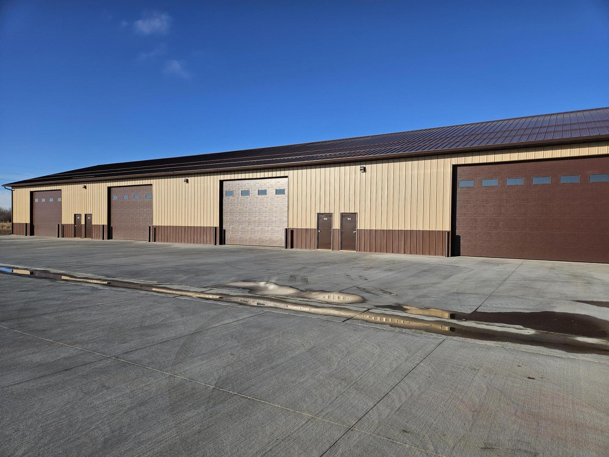 615 Enterprise St N, Aberdeen, SD for Rent