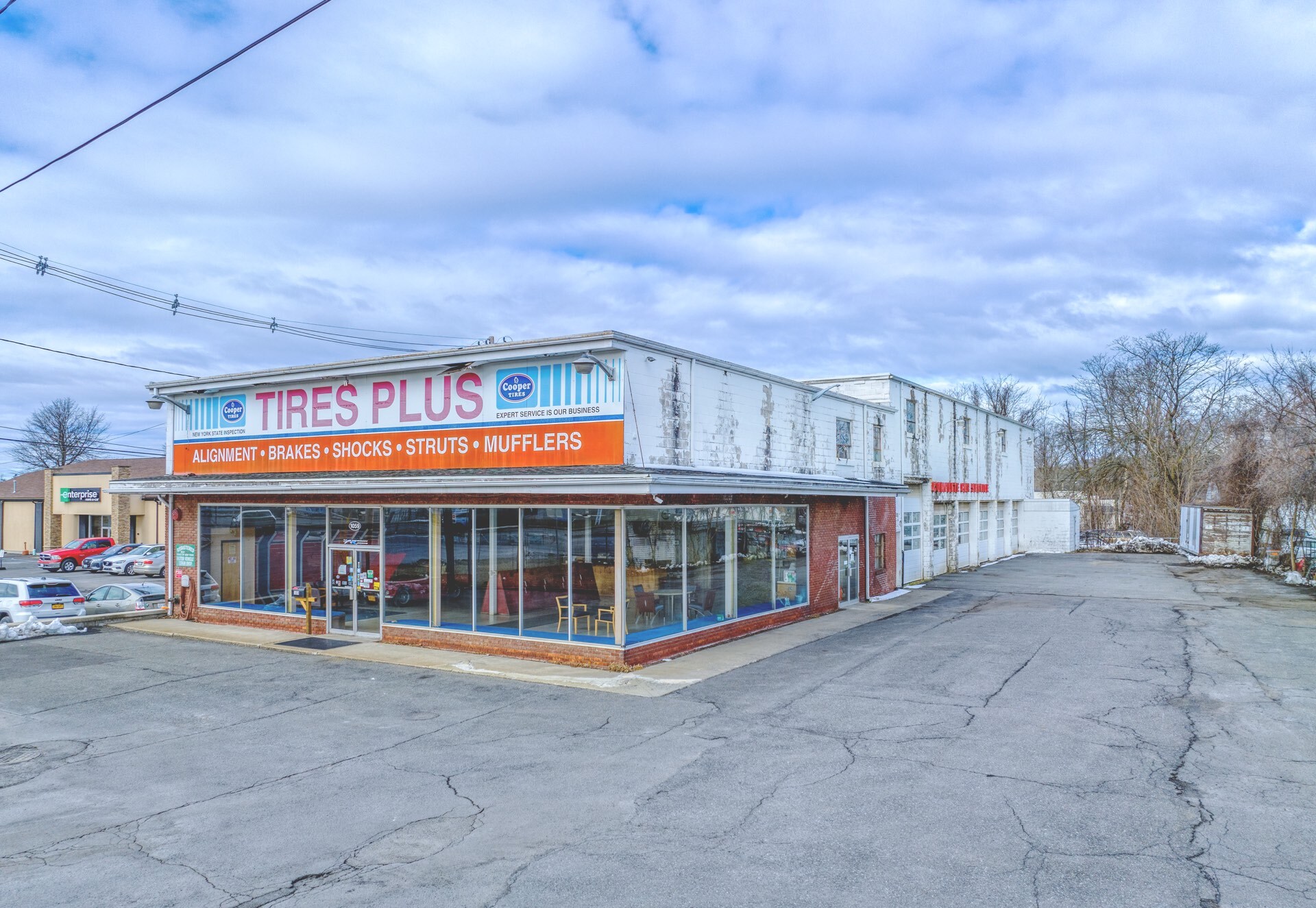 1059 Ulster Ave, Kingston, NY for Sale