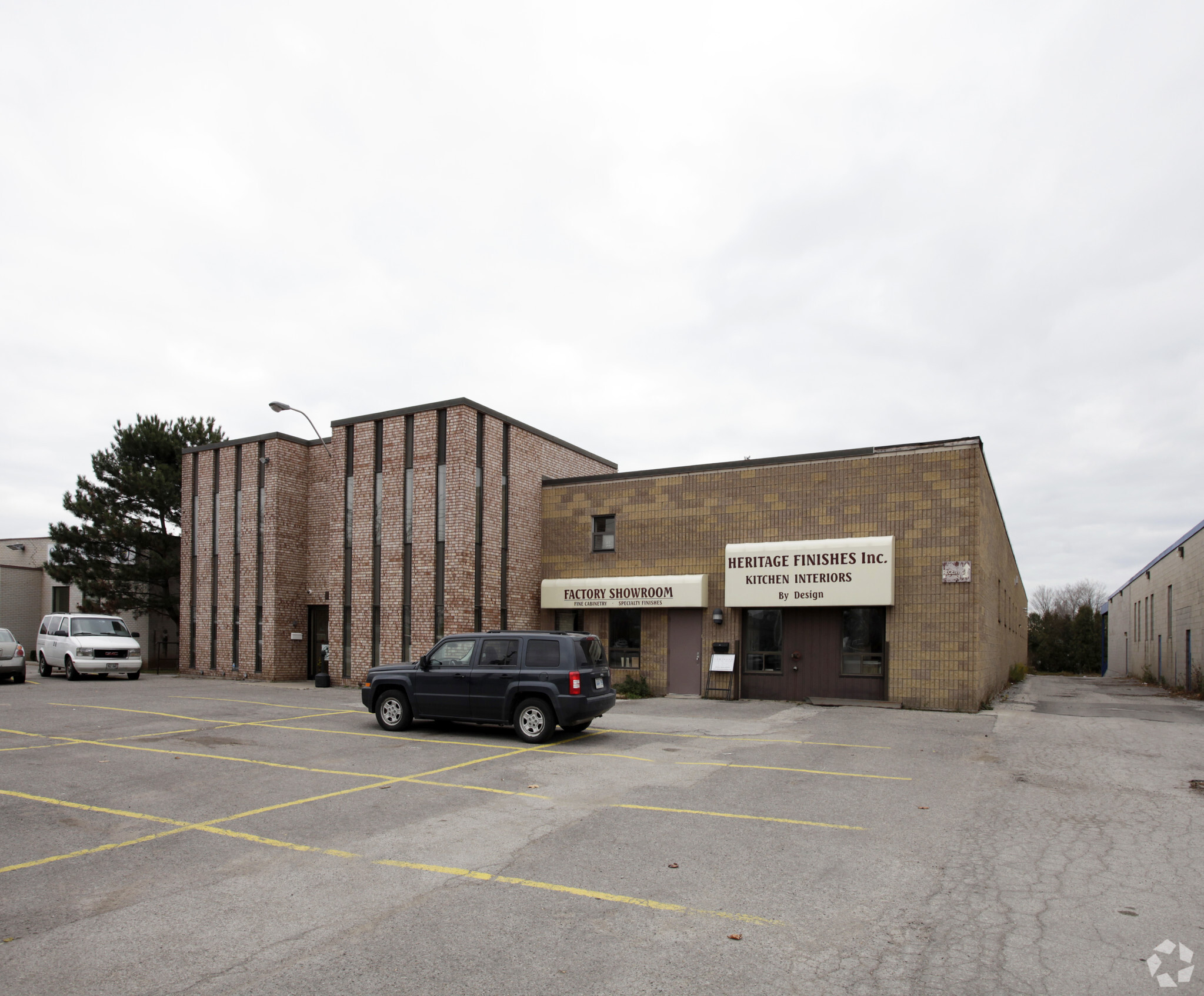 1108 Speers Rd, Oakville, ON for Rent