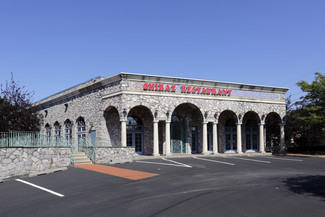 Devon, PA Storefront Retail/Office - 840 Lancaster Ave