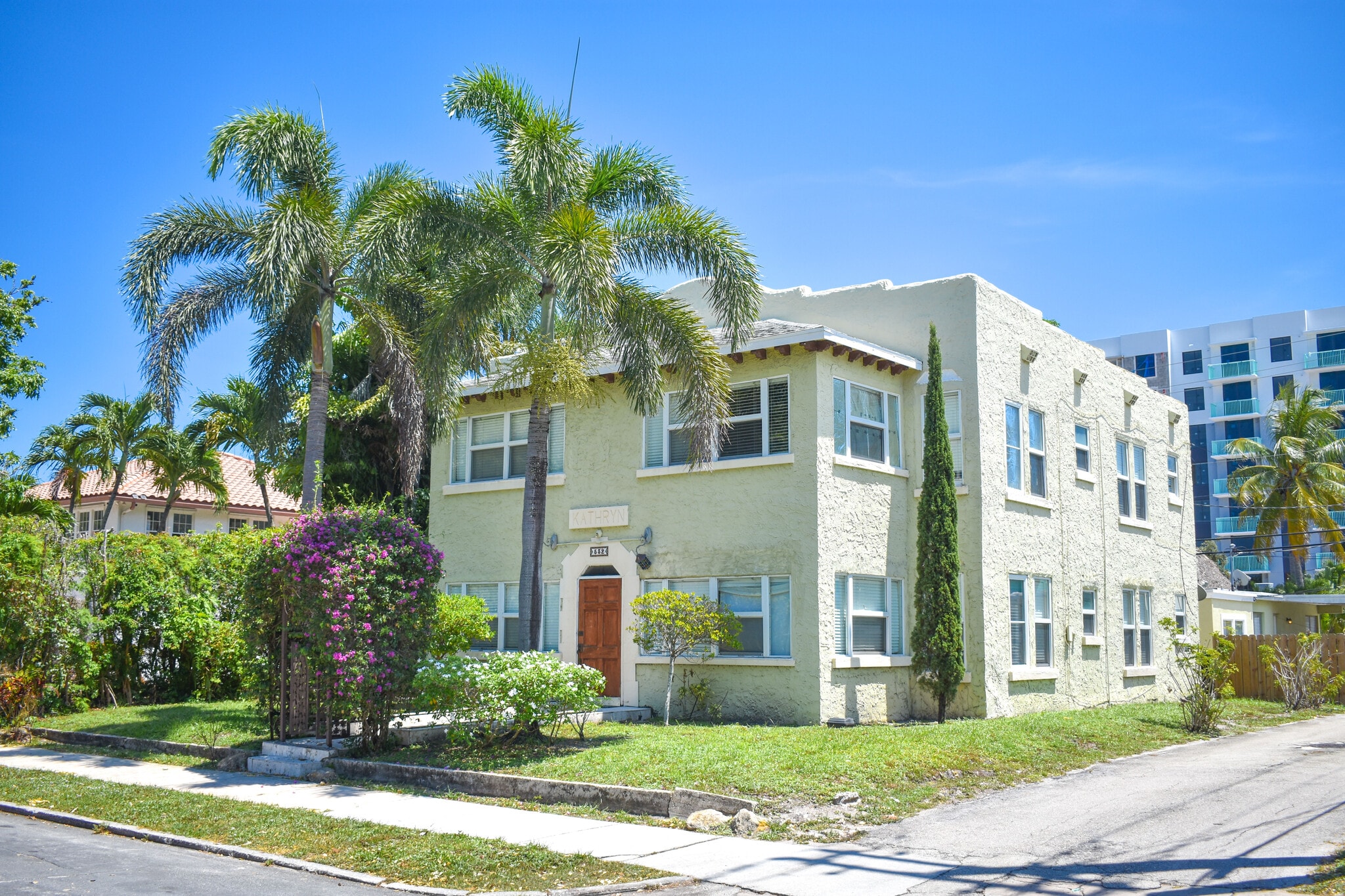 532 26th St, West Palm Beach, FL for Sale