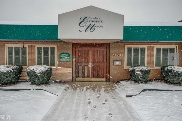 24611 Gratiot Ave, Eastpointe, MI for Sale