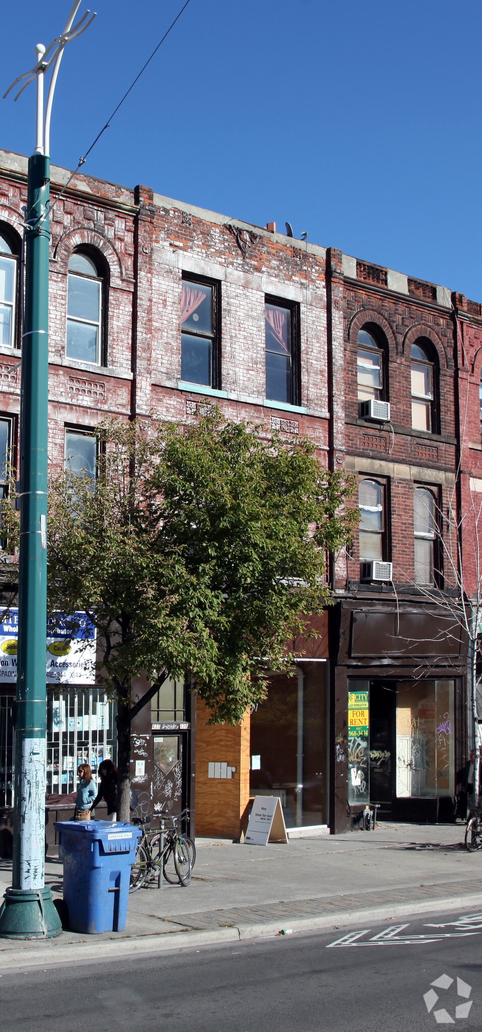 435 Spadina Ave, Toronto, ON for Rent