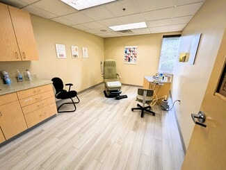 Tewksbury, MA Medical - 1565 Main St