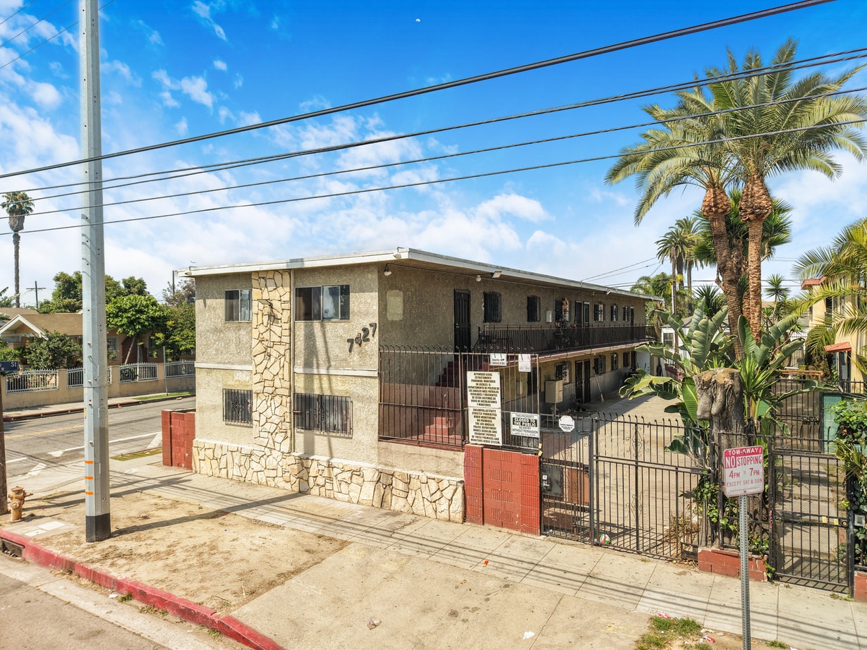 7427 S Figueroa St, Los Angeles, CA for Sale
