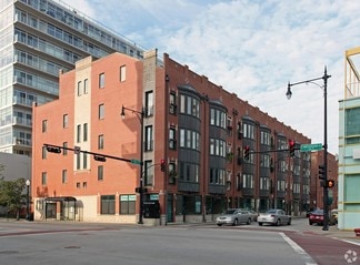 Chicago, IL Apartments - 69-79 E 16th St