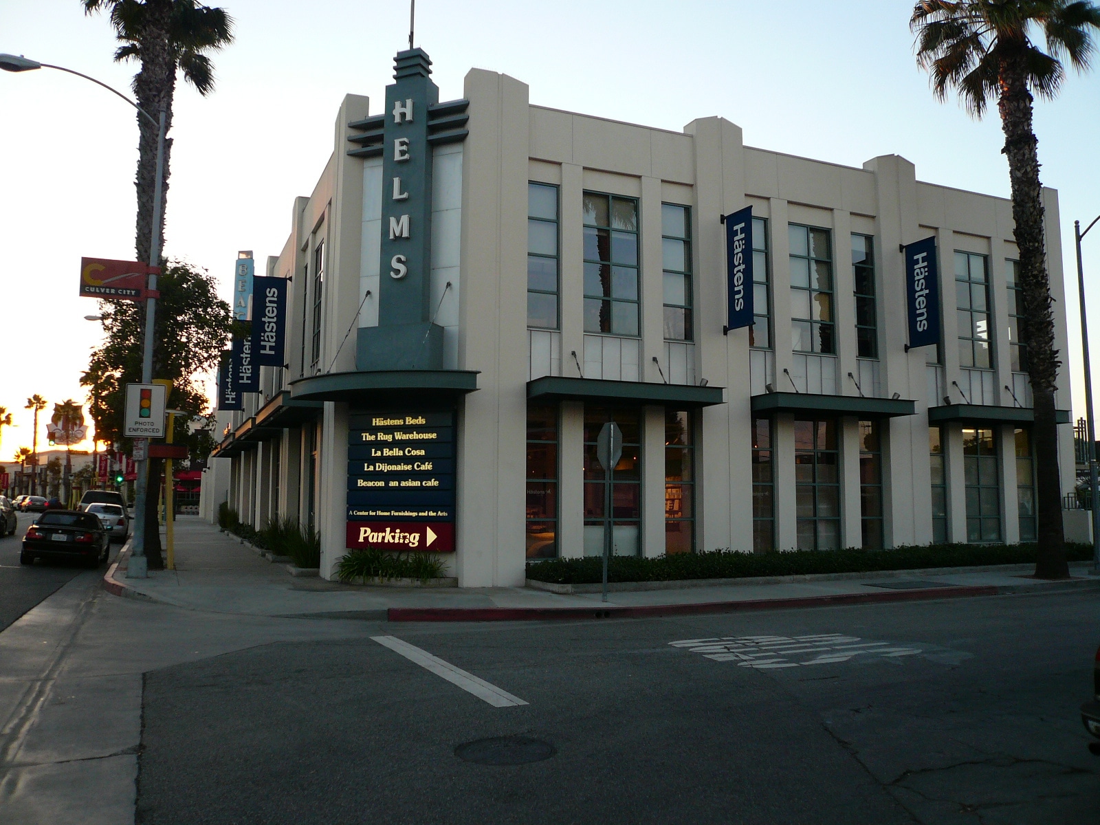 8675 Washington Blvd, Culver City, CA for Rent