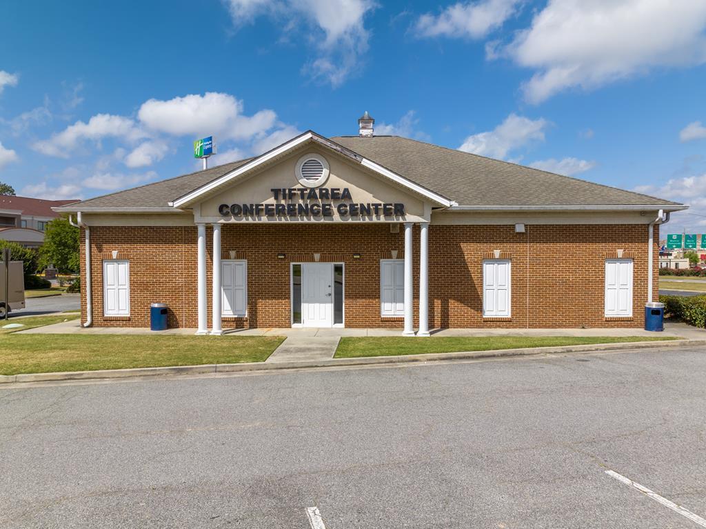 806 US-82, Tifton, GA for Sale