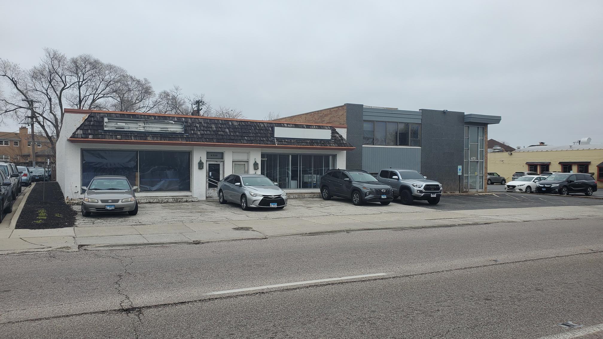 , Lincolnwood, IL for Sale