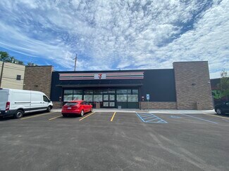 6367 N Milwaukee Ave  