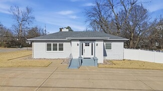 Collinsville, OK Office/Residential - 1718 W Broadway St