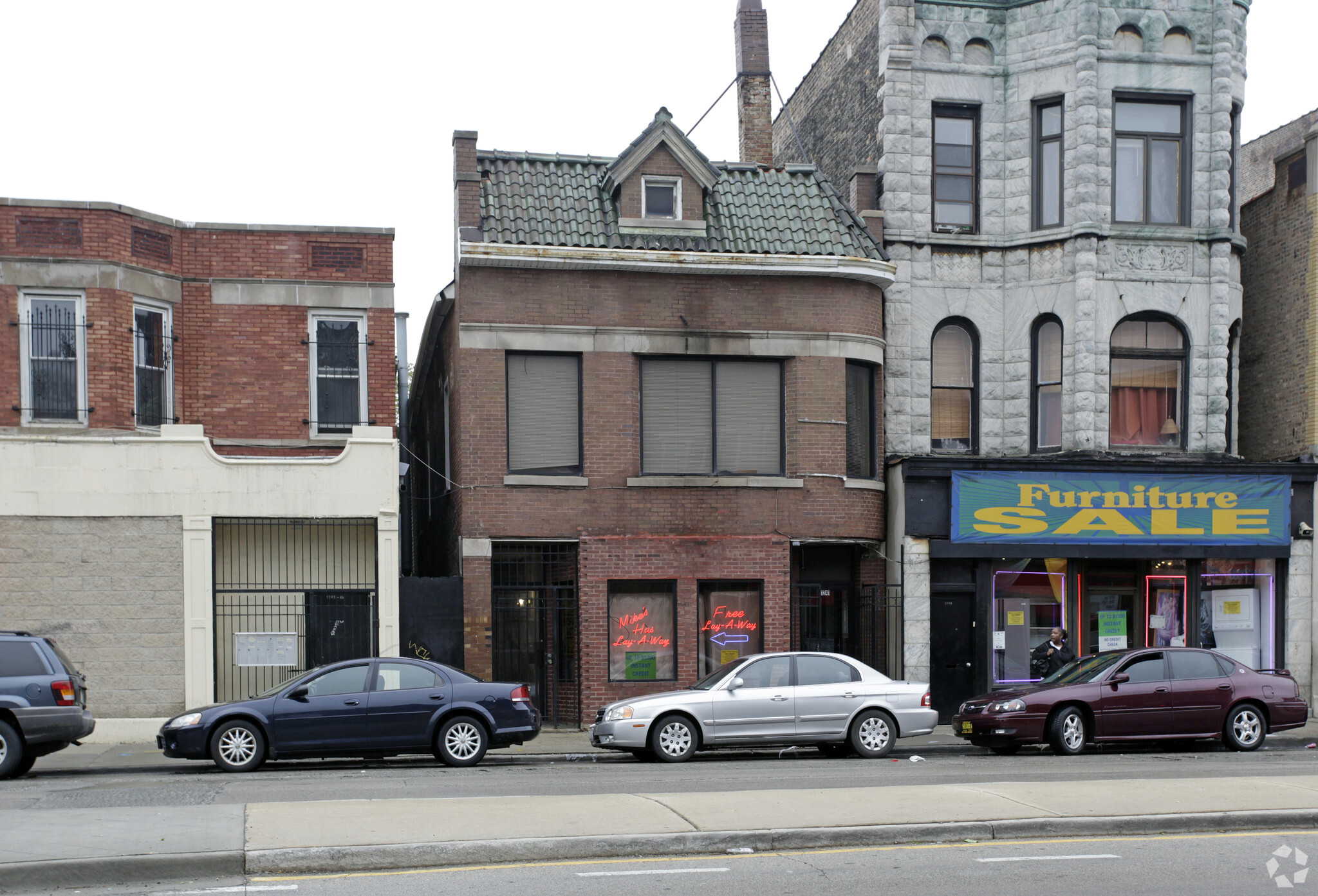 1241 N Ashland Ave, Chicago, IL for Rent