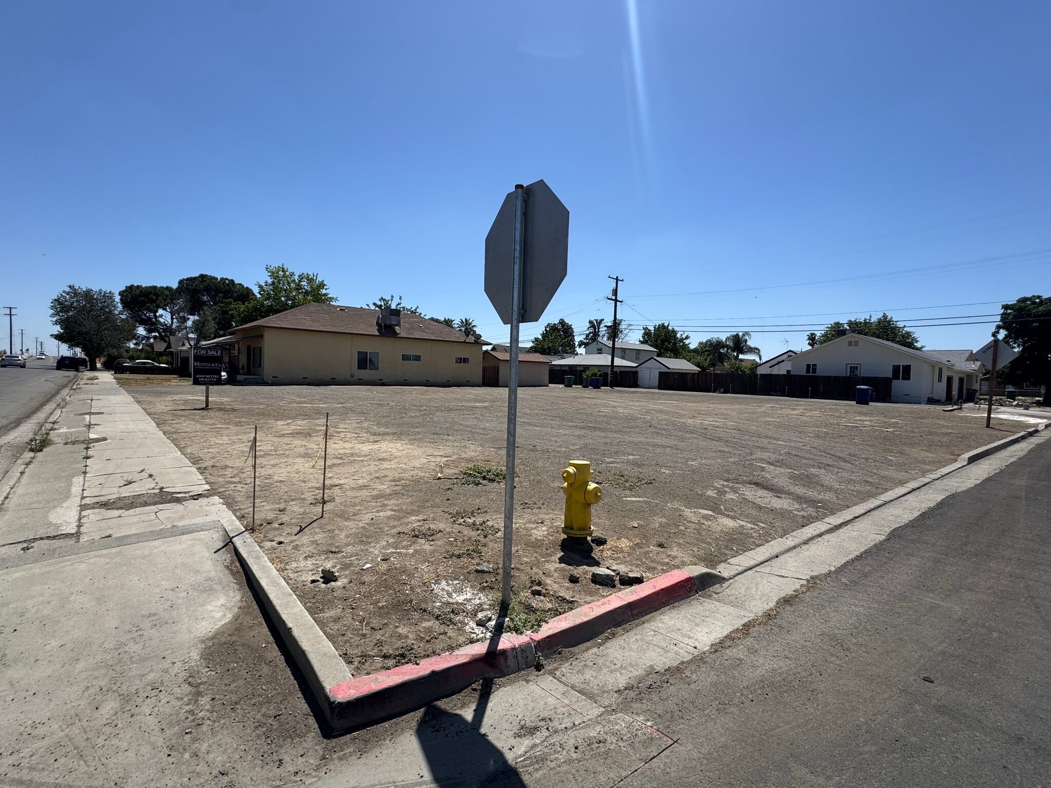 East Polk St, Coalinga, CA for Sale