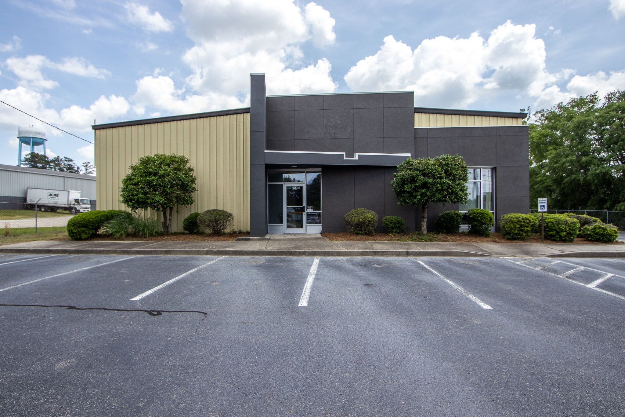 297 Industrial Dr, Lexington, SC for Rent