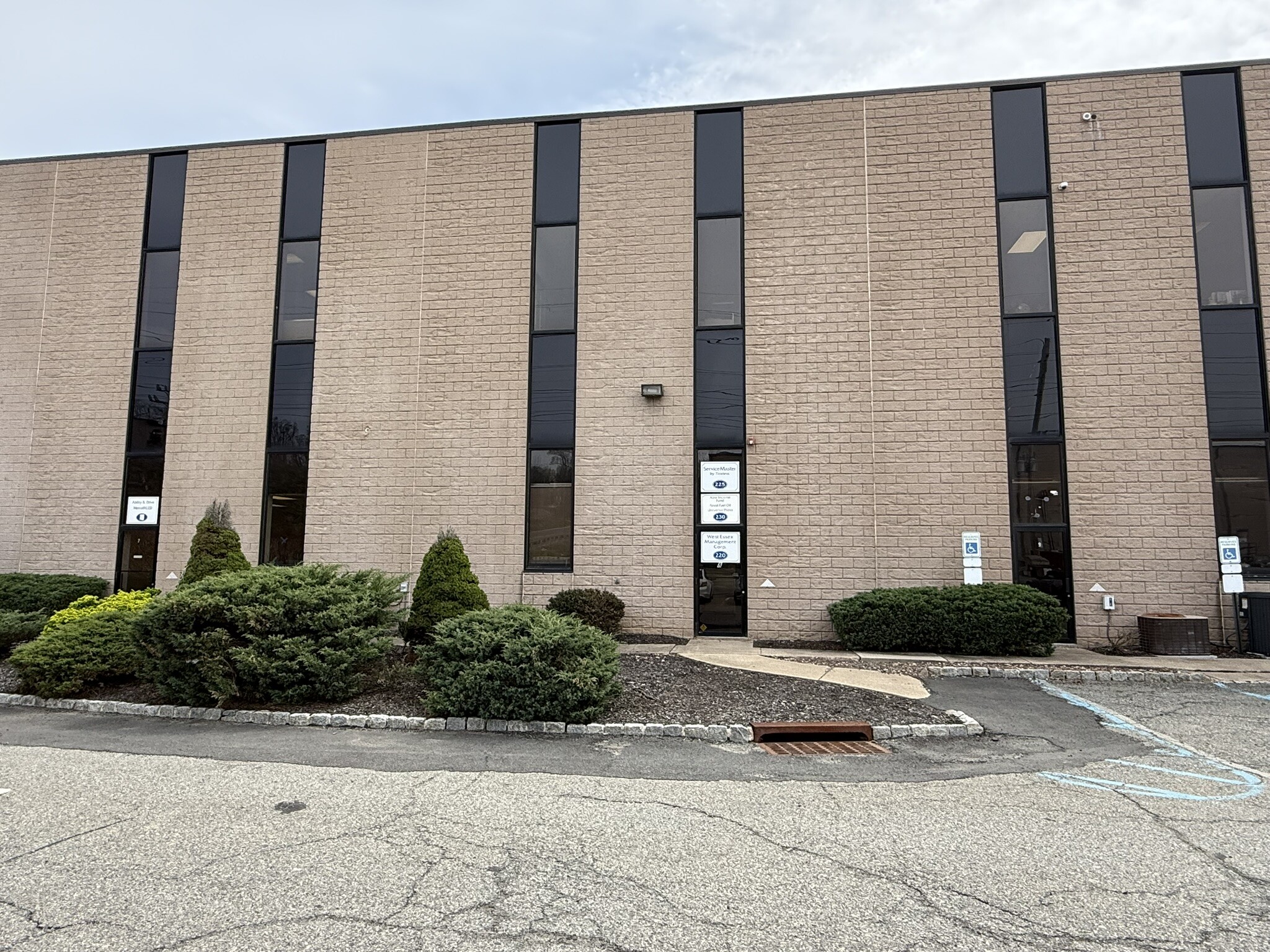 105 W Dewey Ave, Wharton, NJ for Rent