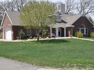 Hutchinson, MN Office/Medical - 710 Park Island Dr